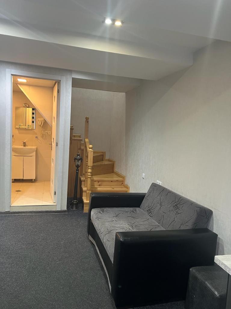 Elno Hotel Tbilisi Eksteriør billede