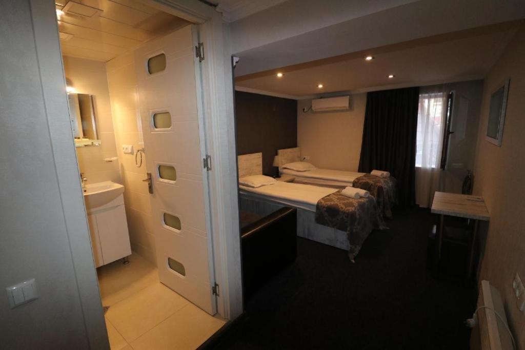 Elno Hotel Tbilisi Eksteriør billede